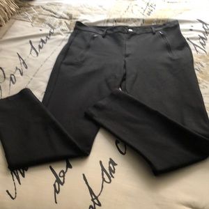 Riding or stylish zipper detailed front pockets slim fit spandex blend pants